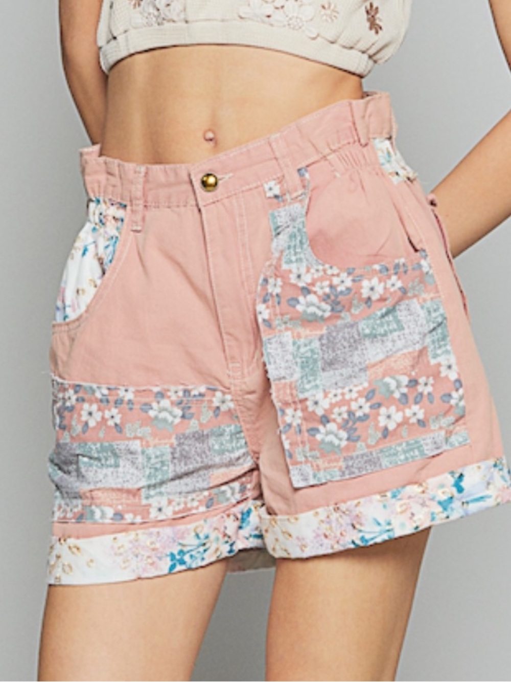 New: POL Elena Boho Mixed Floral Patchwork Cuffed Hem Shorts• Small